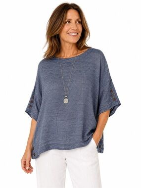 Simply Noelle XXL Blue Linen
Cotton Boxy Button
Sleeve Top